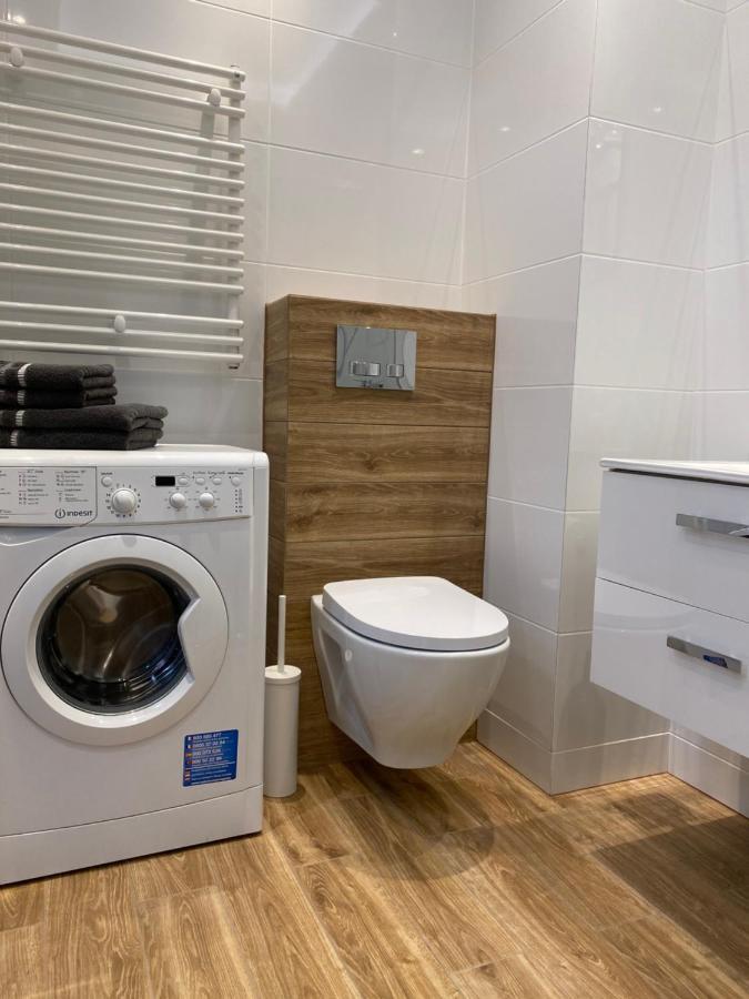 2 Tyskie Apartamenty Z Ogrodkiem 타이치 외부 사진